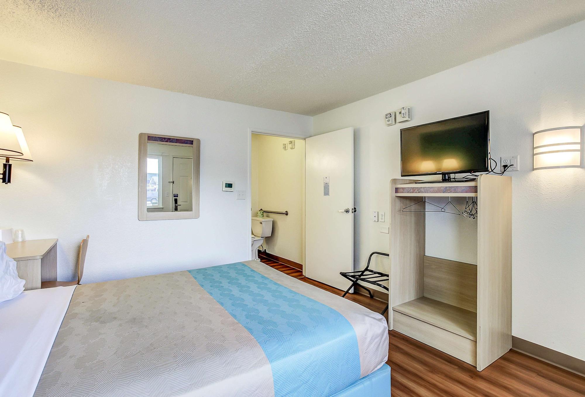 Motel 6-Coos Bay, Or Bagian luar foto