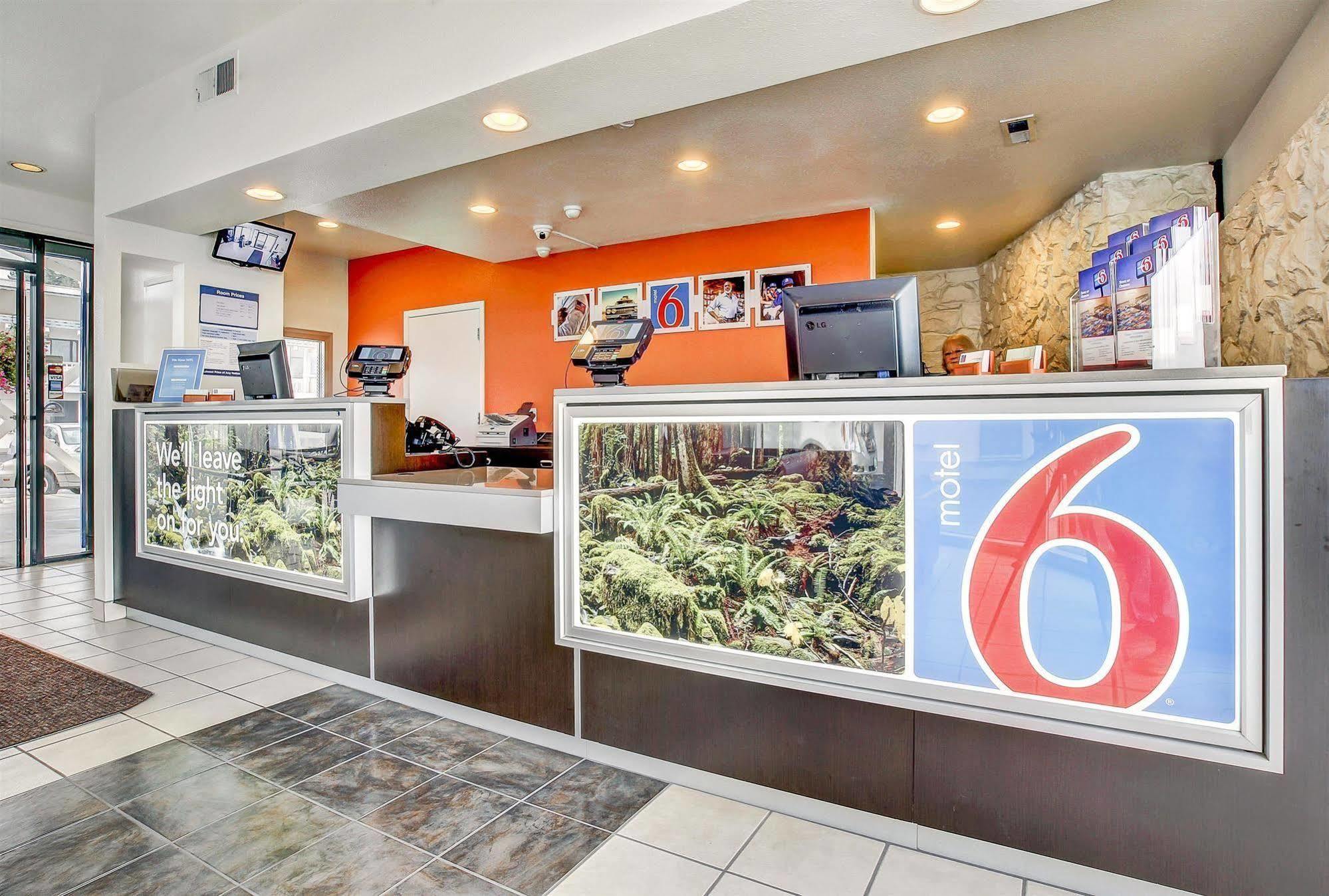 Motel 6-Coos Bay, Or Bagian luar foto