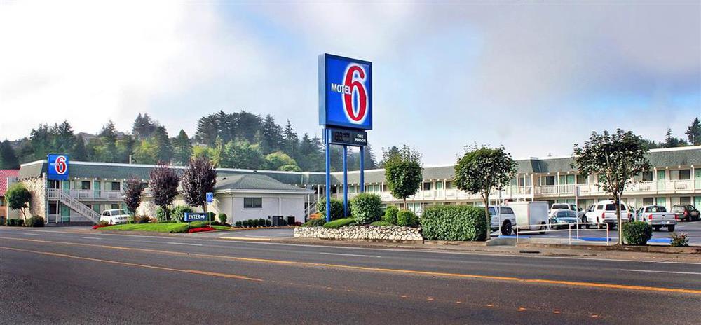 Motel 6-Coos Bay, Or Bagian luar foto